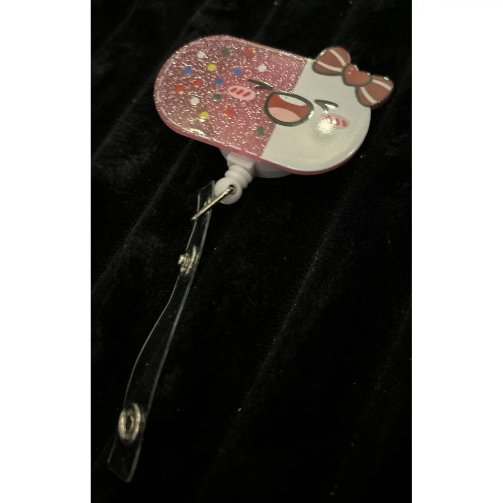 NEW Pink Glitter Cute Medication Pill Capsule Clip‎ On ID Badge Reel
